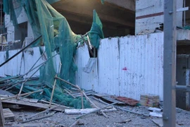 Sập giàn giáo công trình, 1 người tử vong, 1 người nguy kịch