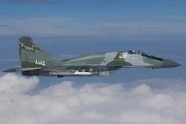 Xem tiêm kích MiG-29SMT của Nga luyện tập cận chiến