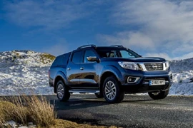 Nissan Navara 2017: Giảm trọng lượng và mức tiêu thụ nhiên liệu