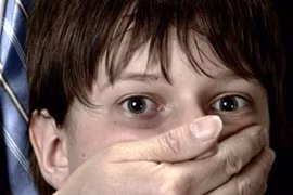 Sự thật vụ 3 người đàn bà bắt cóc cháu bé 2 tuổi giữa phố