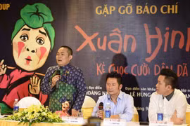 Có gì hấp dẫn trong liveshow 10 tỷ của Xuân Hinh?