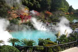 Suối nước nóng Châu Á – trọn vẹn trải nghiệm
