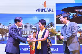 Vinpearl đạt Top 10 danh giá The Guide Awards 2016