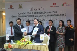 Tân Hoàng Minh Group và Coteccons ký hợp đồng tổng thầu thiết kế và thi công xây dựng