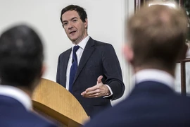 Anh bị hạ bậc xếp hạng tín nhiệm sau Brexit