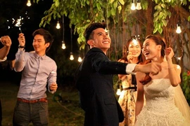 Sau khi Ngọc Quyên sang ngang, Hồ Vĩnh Khoa bất ngờ cưới Lan Ngọc