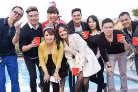 Ngọc Quyên rạng rỡ đón sinh nhật trên đất Mỹ