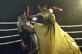 Mâu Thanh Thủy “thượng đài” đấu boxing ấn tượng