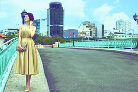 Hoa hậu Triệu Thị Hà “ngược thời gian” hoá quý cô kiêu sa