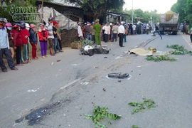 Quảng Ngãi: Ô tô chở cát cán chết 2 người