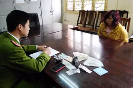 Sập bẫy tình bạn gái quen qua mạng, nam thanh niên bị lột toàn bộ tài sản