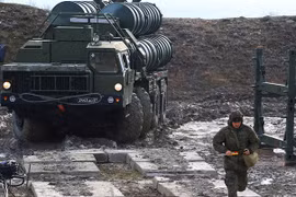 Tổng thống Putin ra lệnh không quân Nga tập trận bất ngờ