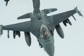 Mỹ tính sử dụng tiêm kích F-16 đến năm 2048