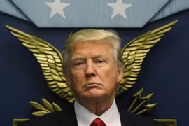 Tổng thống Trump: Iran đang đùa với lửa