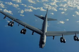 "Pháo đài bay" B-52 sẽ được trang bị vũ khí laser