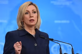 Nga phủ nhận giao Edward Snowden làm "quà" cho ông Trump