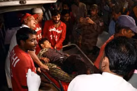 IS đánh bom liều chết tại Pakistan, ít nhất 30 người thiệt mạng