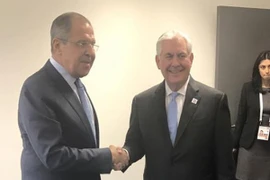 Ngoại trưởng Nga - Mỹ tỏ thiện chí trong lần đầu gặp mặt