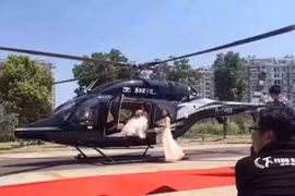 Tắc đường vì thuê trực thăng đón dâu