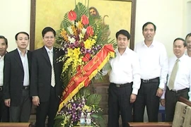 GĐ CATP Hà Nội chúc mừng Hội thánh Tin lành VN, miền Bắc