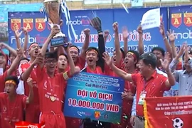 Chung kết giải bóng dá học sinh PTTH