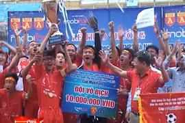 Chung kết giải bóng dá học sinh PTTH