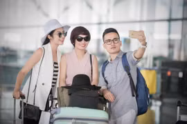 Ngọc Hân tiết kiệm tiền để cho bố mẹ du lịch Nhật Bản