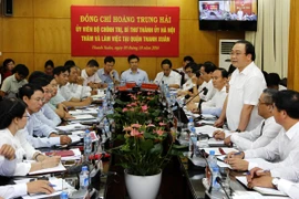 Bí thư Thành ủy Hà Nội: Sẽ trả giá đắt nếu không quản lý chặt trật tự đô thị