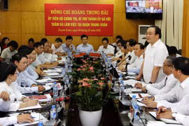 Bí thư Thành ủy Hà Nội: Sẽ trả giá đắt nếu không quản lý chặt trật tự đô thị