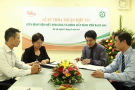 Hợp tác điều trị chuyên khoa mắt