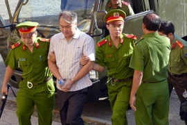 Xét xử đại án 9.000 tỷ đồng: Nhân viên của Phạm Công Danh thừa nhận ghi thêm vào chứng từ