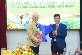 Huyền thoại golf thế giới Greg Norman tiếp tục được bổ nhiệm Đại sứ Du lịch Việt Nam