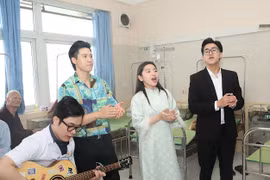 Chào mừng ngày Quốc tế Thiếu nhi tại Viện Huyết học Truyền máu Trung ương