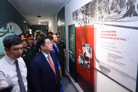 Khai mạc chuỗi các hoạt động trưng bày Nhà và hầm D67, Kỳ đài - Cột cờ Hà Nội