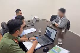 Đấu tranh với vấn nạn "lộng ngôn", hành vi phản cảm và lừa đảo niềm tin trên mạng xã hội (4): Hệ lụy về văn hóa, đạo đức và tâm lý xã hội