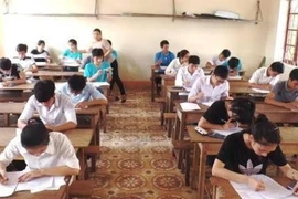 Tiểu tiện không đúng nơi quy định sẽ bị phạt tới 3 triệu đồng