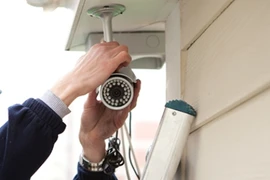 Khi "mắt thần" thành "mắt mờ