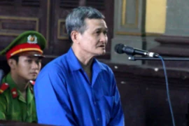 Vợ từ chối “gần gũi”, bị chồng sát hại