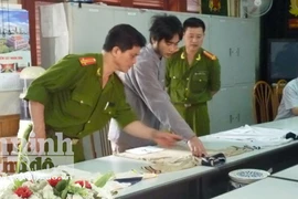 Sơn La: Chồng cắt cổ vợ rồi thản nhiên đi... nhảy