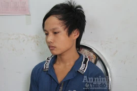 Sẵn hơi men, nghịch tử phi dao nhọn khiến bố tử vong vì thủng phổi