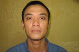 Trộm xong xe máy, thản nhiên lăn ra ngủ