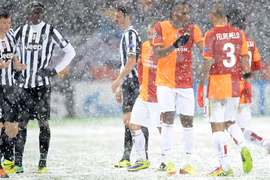 Vô địch vì đối thủ quá yếu