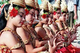 Trước khi kết hôn phải biết hút thuốc lá