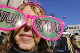 Tổng thống Mỹ bị kiện