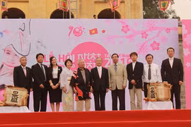 khai mạc lễ hội