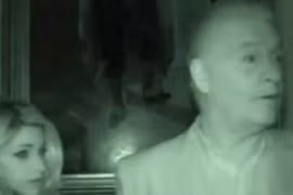 Rợn người một chuyến "săn ma" trong lâu đài cổ