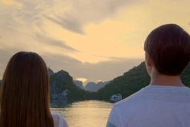 "Sốt" với hình ảnh cực kỳ lãng mạn của "Tuổi thanh xuân 2"