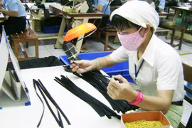 Giảm lãi suất không phải là giải pháp duy nhất