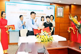 ABBank ký thỏa thuận hợp tác với VNI