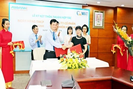 ABBank ký thỏa thuận hợp tác với VNI